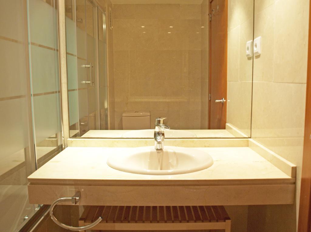 Apartup Yellow Opera View Apartment Valencia Ngoại thất bức ảnh
